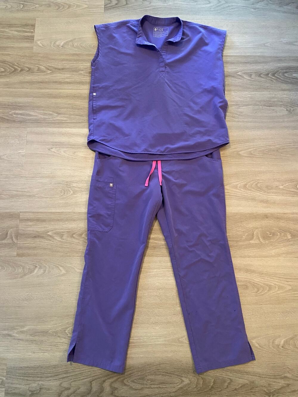 FIGS Amethyst Purple Rafaela Top Kade Pant Uniform Scrub Set Medium Large Petite
